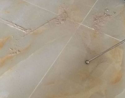 紫云瓷砖空鼓维修公司分享粘合剂选择不当在瓷砖铺贴过程中可能导致以下问题